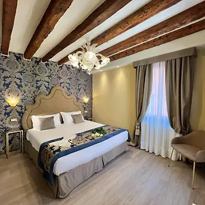 Ca Dell'arte Palace Oda ve Kahvaltı