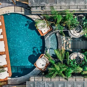 Genesis Hotel&spa Otel